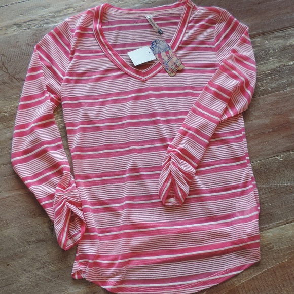 Wallflower pink striped v neck sheer top NWT - Picture 1 of 5